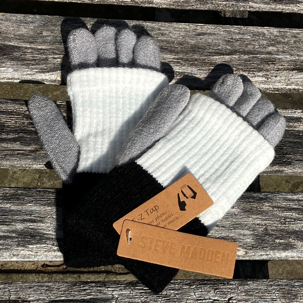 🆕 Steve Madden Women's Color-Blocked Long Cuff Magic Gloves